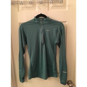 Nike dri- fit half zip